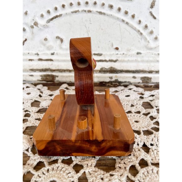 Vintage Wood Bird Scissor Holder, Pin Cushion Thread Spool sewing caddy - Picture 7 of 10